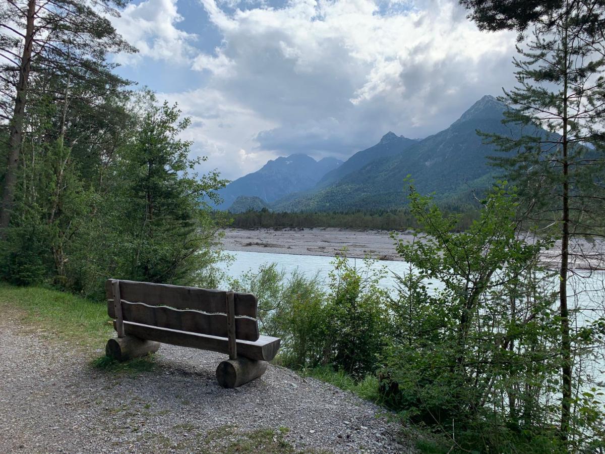 Haus Walch Bed & Breakfast Elbigenalp Luaran gambar