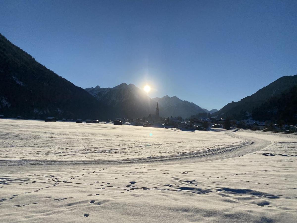Haus Walch Bed & Breakfast Elbigenalp Luaran gambar