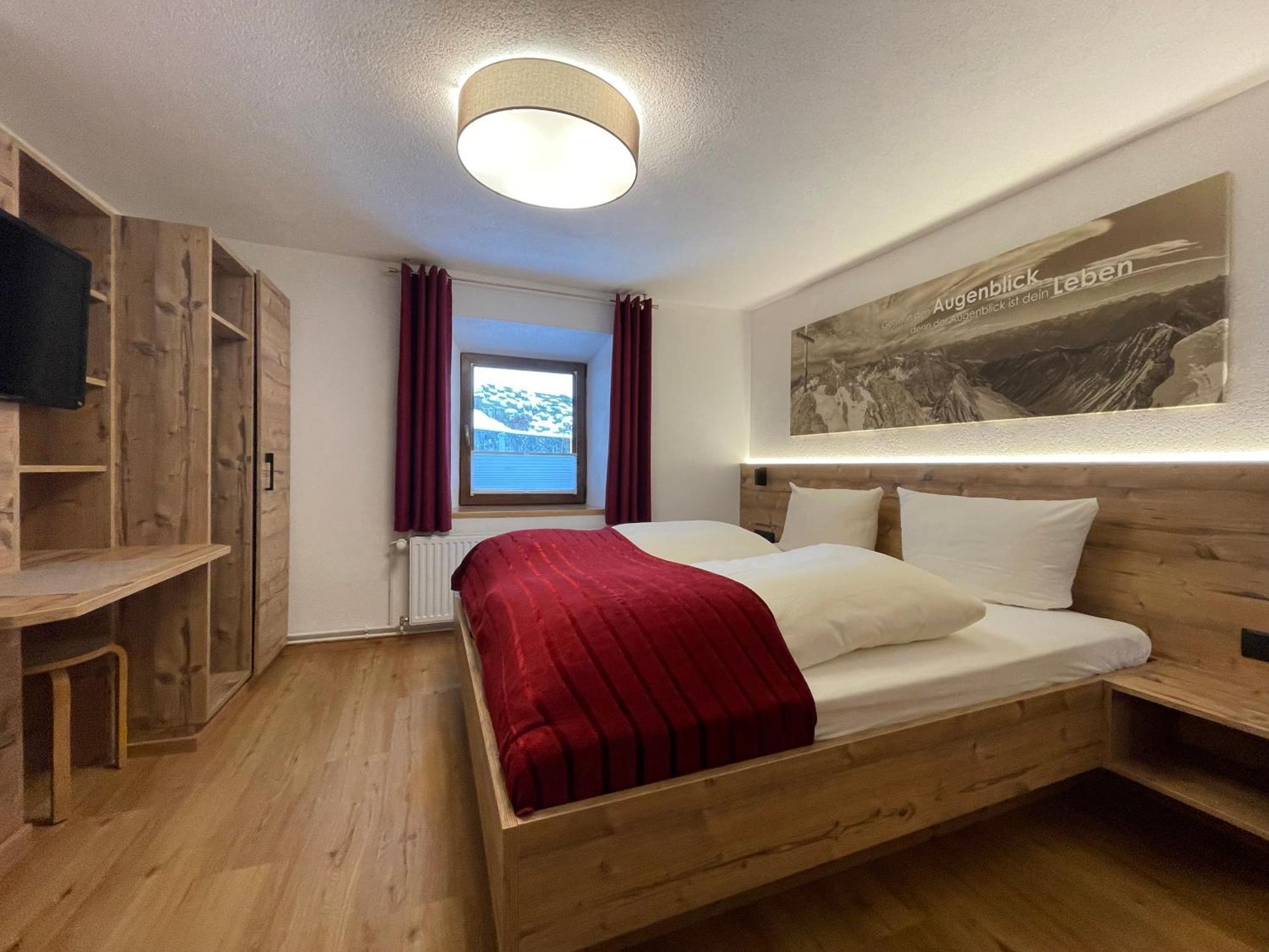 Haus Walch Bed & Breakfast Elbigenalp Luaran gambar
